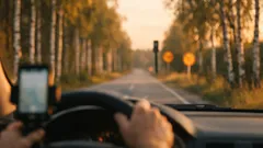 Näin otat Google Mapsin kameravaroitukset käyttöön Suomessa